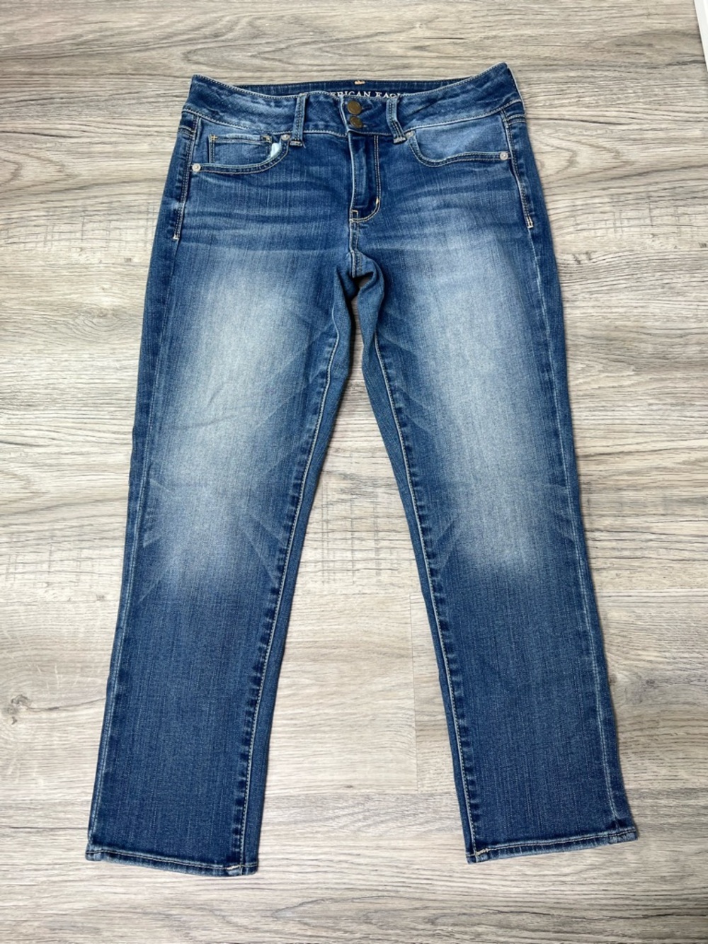 American Eagle Outfitters Artist Crop Super Stretch size 6 Regular